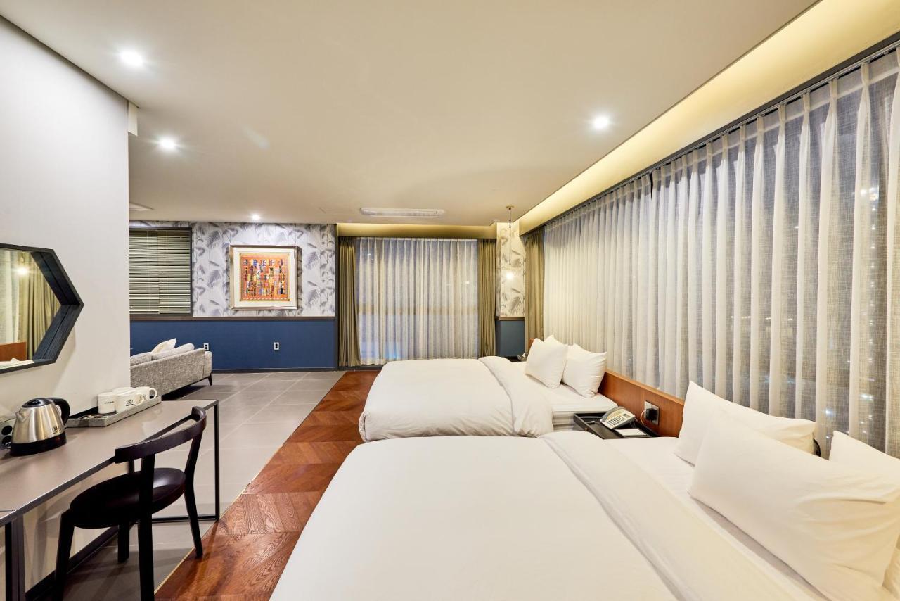 Brown Dot Hotel Songjung Puszan Kültér fotó